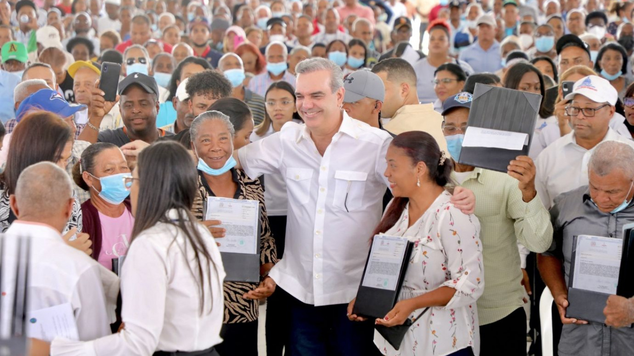 Luis Abinader ganaría las próximas elecciones con un 55.1% según encuesta de Markestrategia