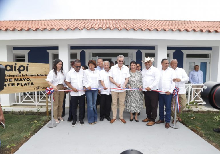 Presidente Abinader amplía servicios de atención a la primera infancia en Monte Plata