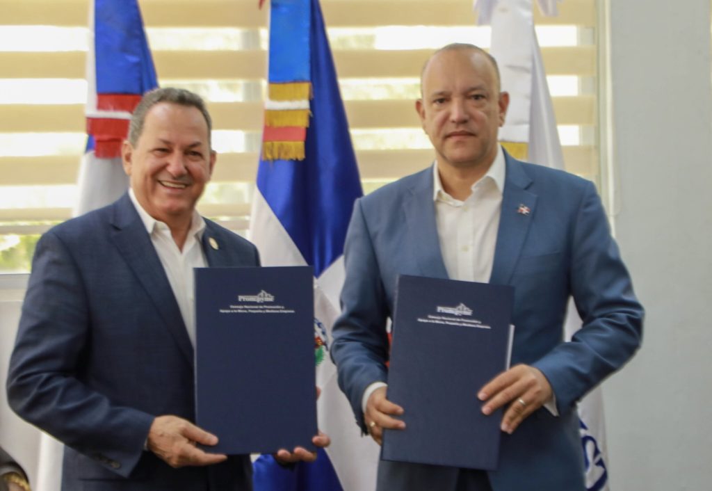 Promipyme y Proindustria firman acuerdo interinstitucional de 100 millones para pequeñas y medianas industrias
