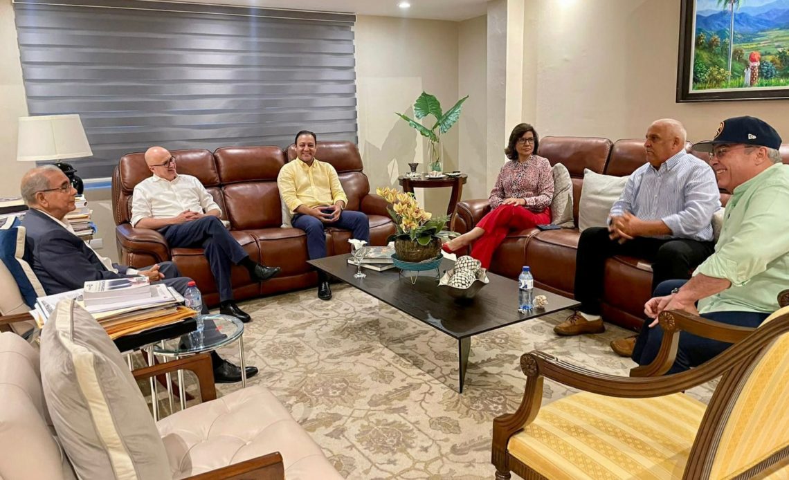 Comisión PLD se reúne para fortalecer estrategia de cara a las elecciones