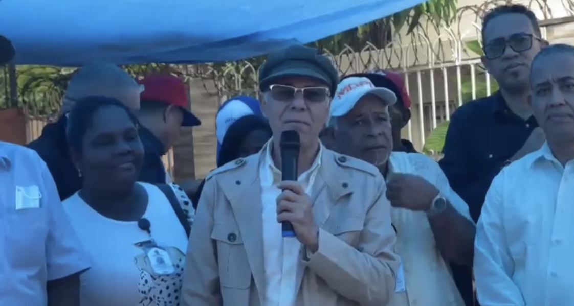 VIDEO: El alcalde Manuel Jiménez lleva “El Despacho Municipal” al sector Presidente Caamaño