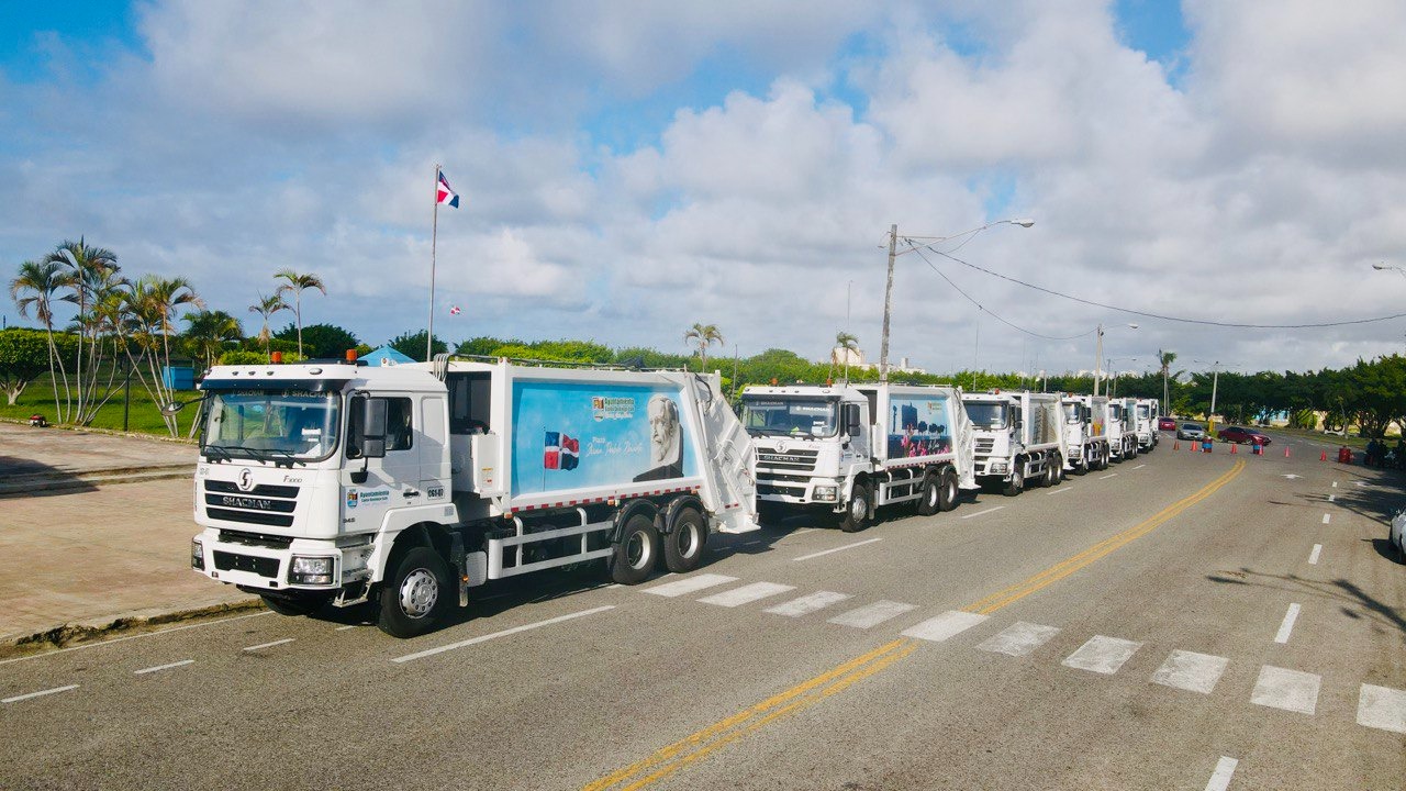 El Ayuntamiento de Santo Domingo Este anuncia ruta y frecuencia de la nueva flotilla de camiones