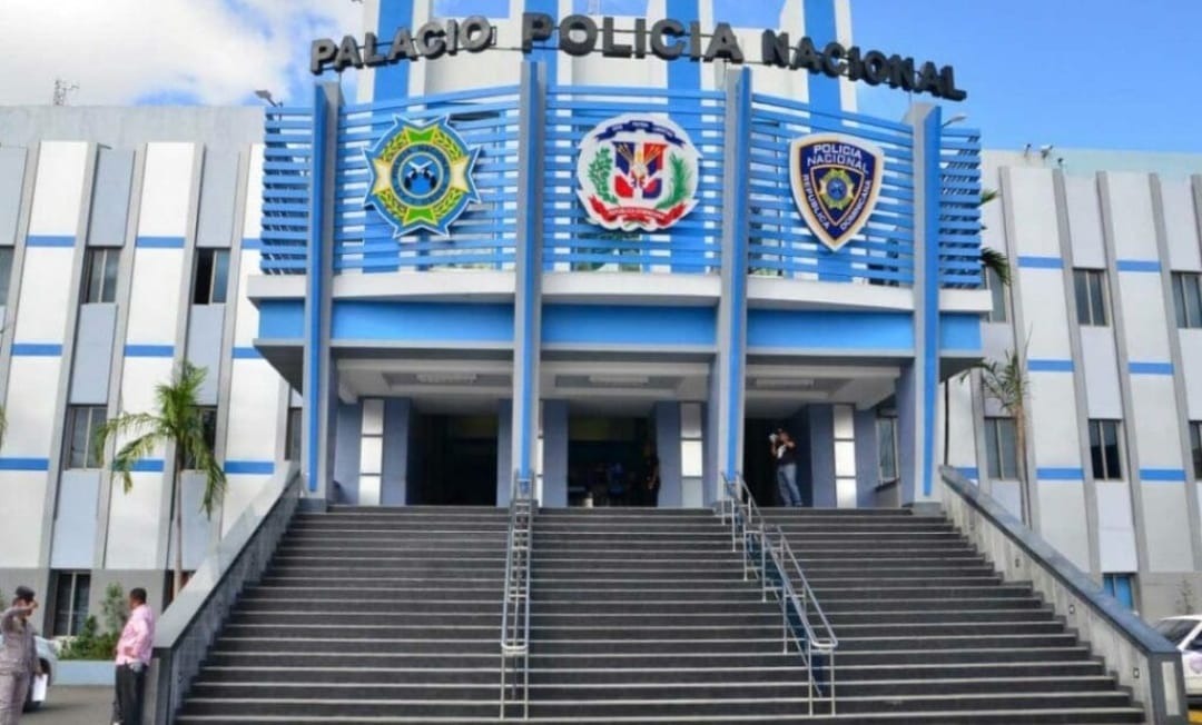 Policía Nacional recupera en Villa Vásquez vehículo sustraído en SDE
