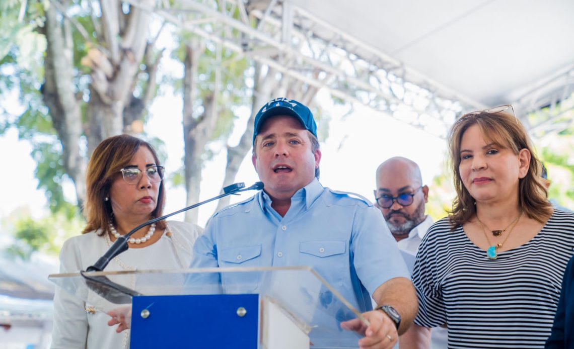 Paliza compara a gobiernos del PLD con el Cangrejo; dice son “mucha muela, poca carne y nunca van de frente”