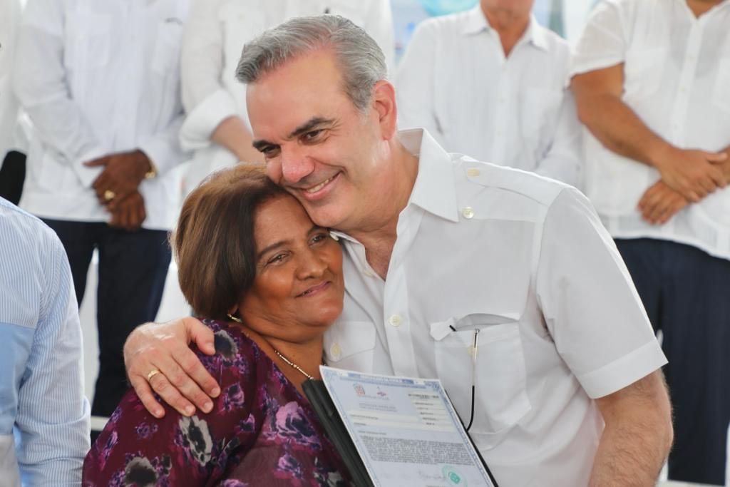 Presidente Abinader visitará este sábado La Romana y la Isla Saona