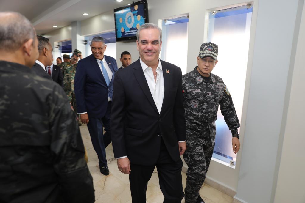 Presidente Abinader encabeza novena reunión de seguimiento a seguridad ciudadana