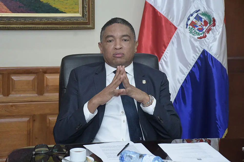 Senador Yván Lorenzo llama a JCE actuar con responsabilidad y equilibrio