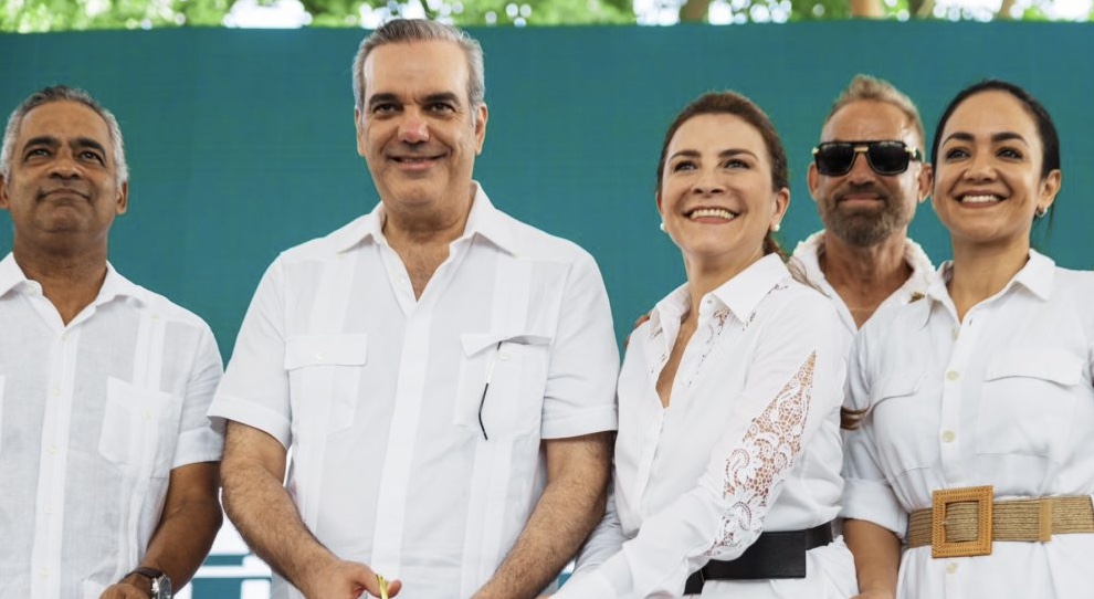 Abinader exclama “el cambio sigue” y se disparan las alarmas de la reelección