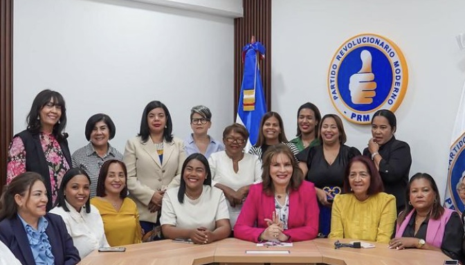 Anuncian suspensión de Gran Marcha de Mujeres en apoyo a reelección de Abinader