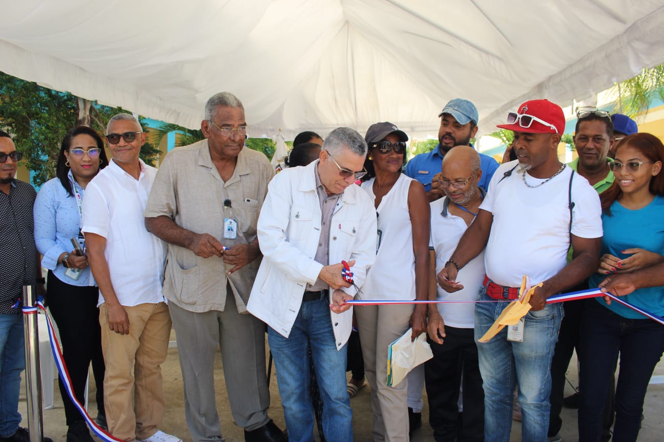 VIDEO: Alcalde Manuel Jiménez entrega lote de obras al sector Nuevo Amanecer