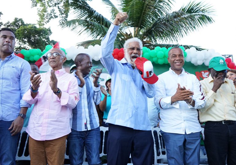 Antonio Brito inaugura su comando de campaña para ganar la Alcaldía de Haina