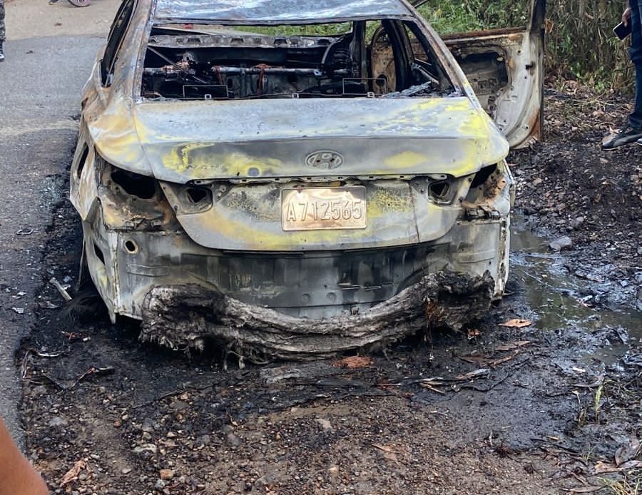 Encuentran dos personas calcinadas en aparente ajuste de cuentas en Loma Miranda