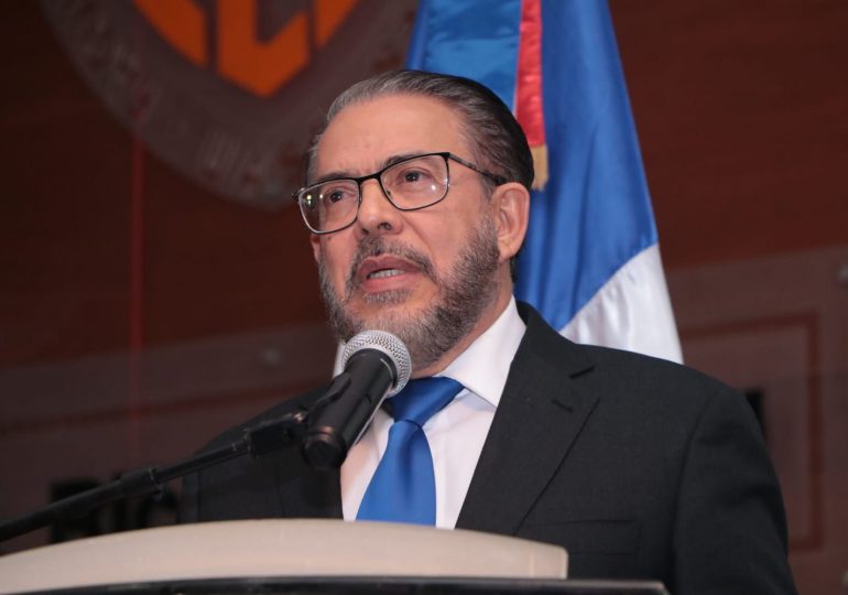 Guillermo Moreno arremete contra alianza opositora "Rescate RD"