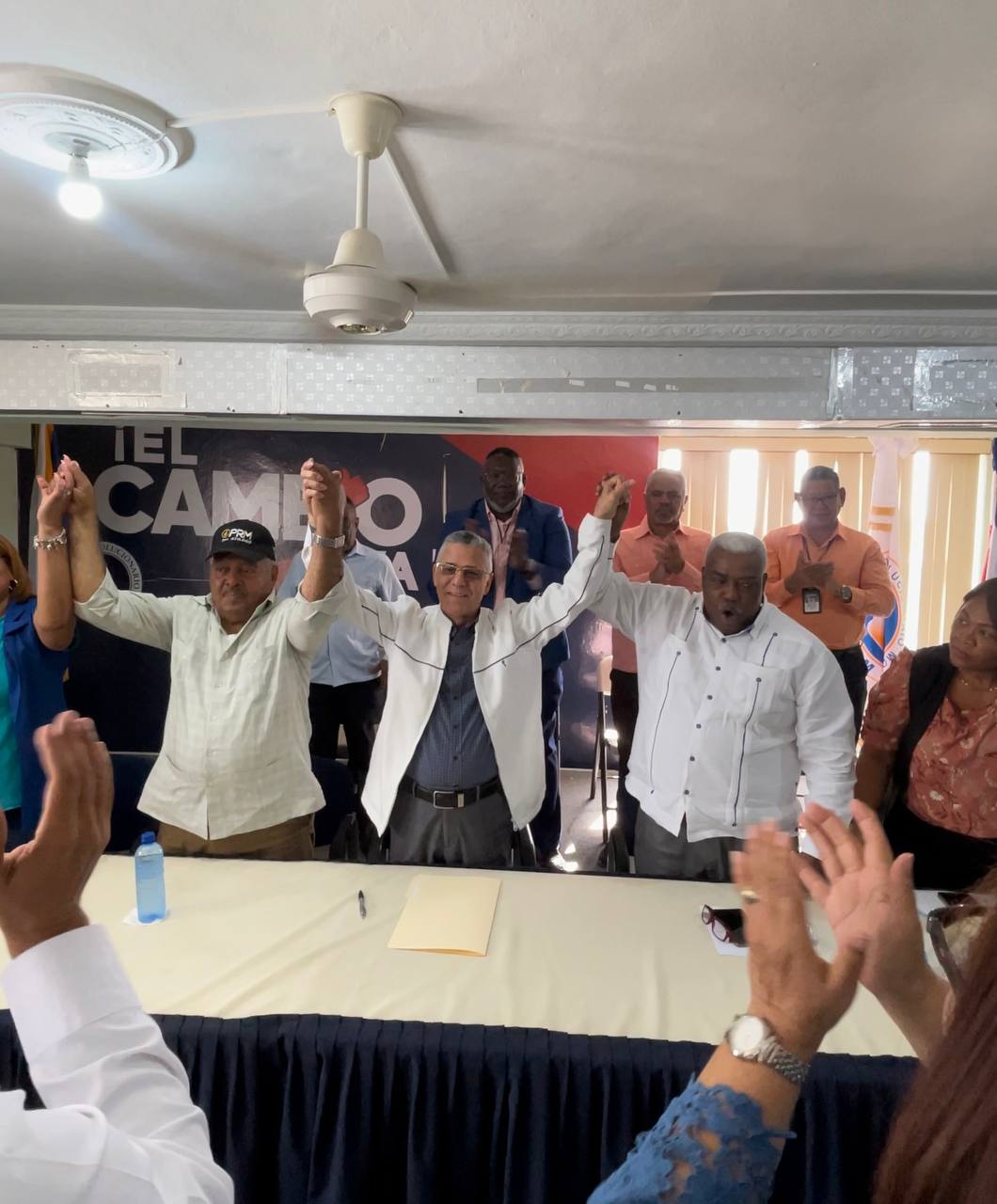 José Sánchez y su equipo pasan a apoyar candidatura de Manuel Jiménez