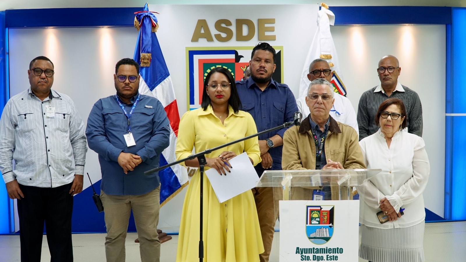 Ayuntamiento Santo Domingo Este compra flotilla de camiones de recogida de basura para circunscripción 3