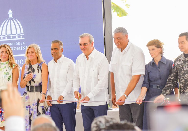 Luis Abinader inaugura Centro de Entrenamiento Policial