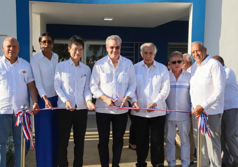 Abinader, CONAPE y Embajada de Japón entregan hogar para mejorar calidad de vida de envejecientes