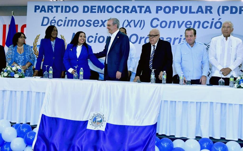 PDP proclama a Luis Abinader como su candidato presidencial para elecciones 2024