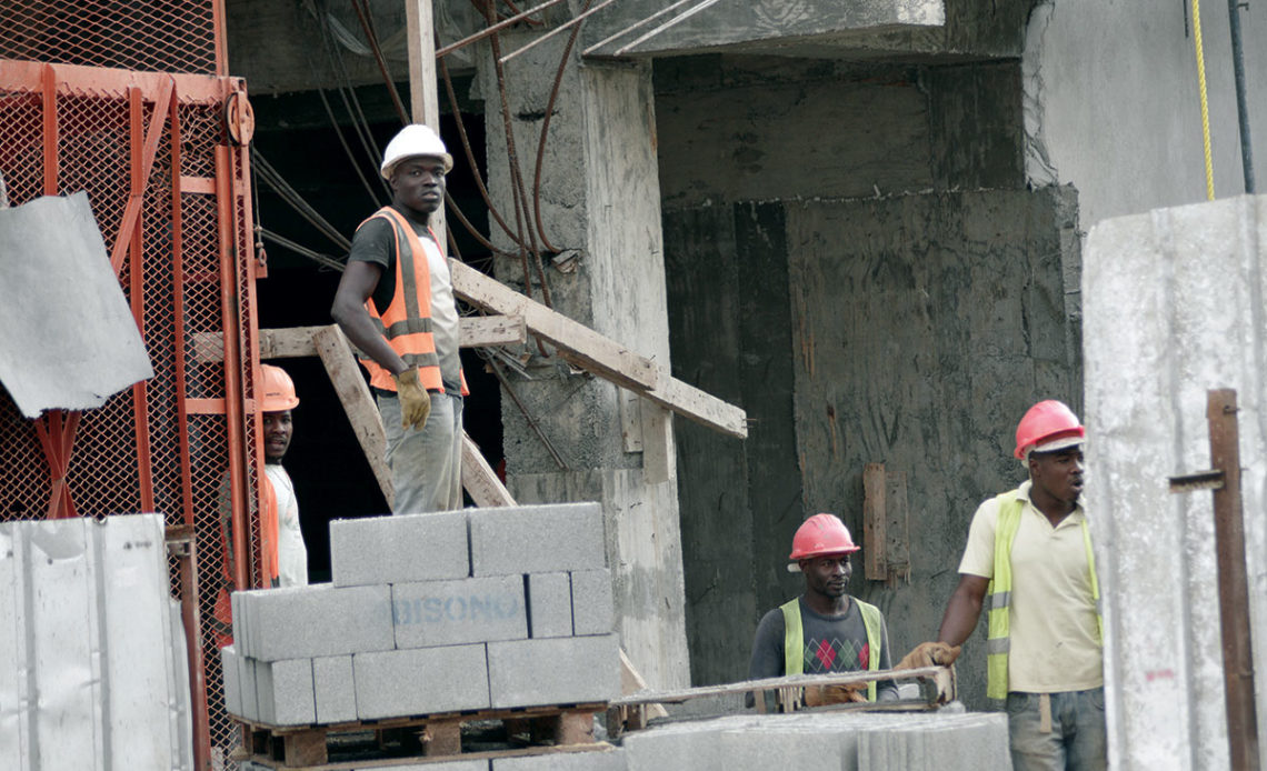 Abinader: “La mano de obra extranjera tiene los días contados en la República Dominicana”