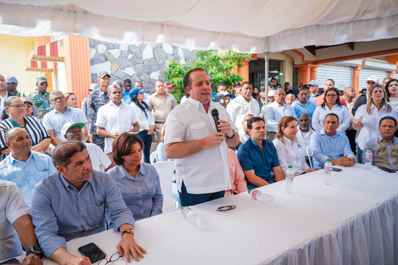 Ministro Paliza: “Más de un millón de raciones cocidas y 400 mil crudas han sido distribuidas a familias necesitadas”