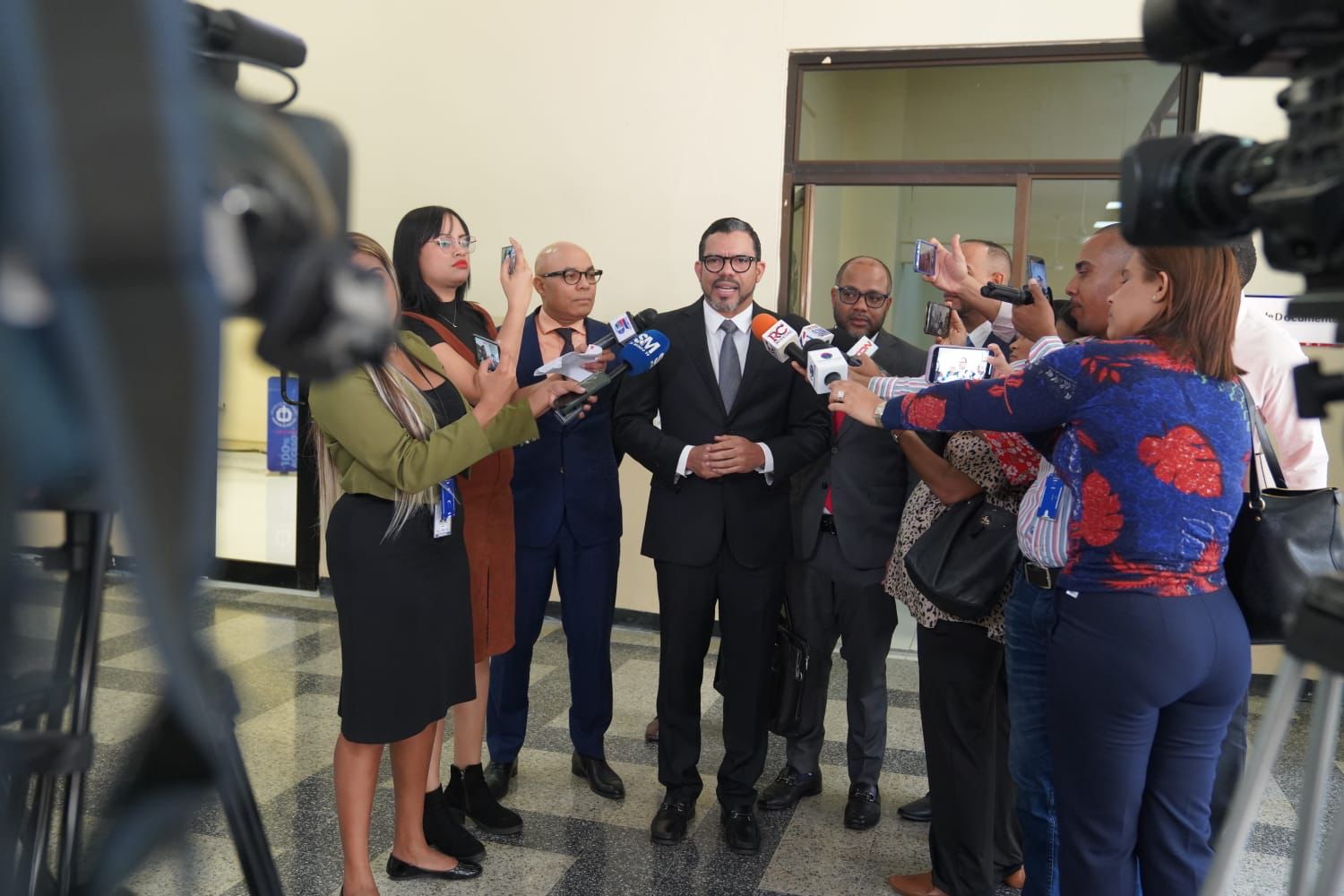 Yohan López deposita recurso de nulidad contra resultados de elecciones del CARD
