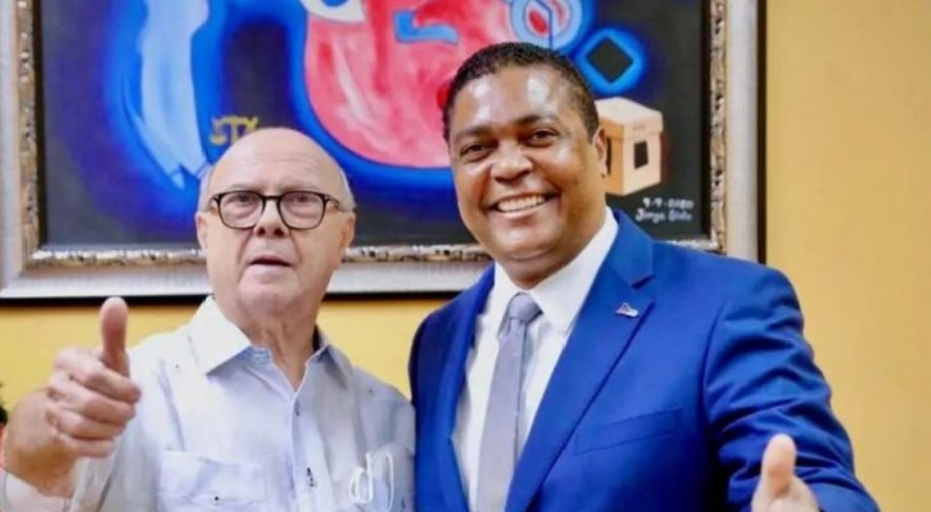 Víctor D’Aza encabezará Gran Marcha Caravana del PRM junto a Hipólito Mejía en Línea Noroeste