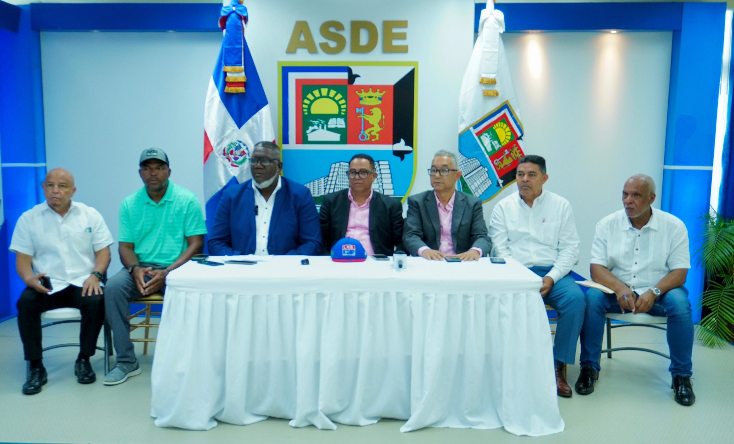 Trinitarios, es el nuevo equipo de béisbol profesional de Santo Domingo Este