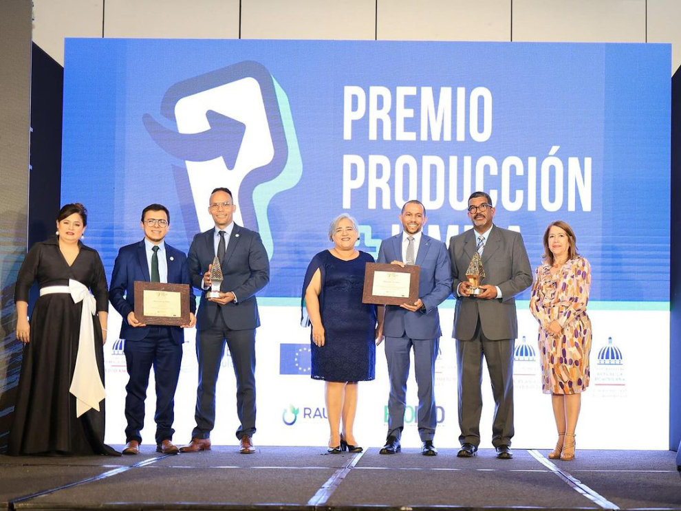 Medio Ambiente reconoce a PROMIPYME con el Premio Nacional a la Producción más Limpia