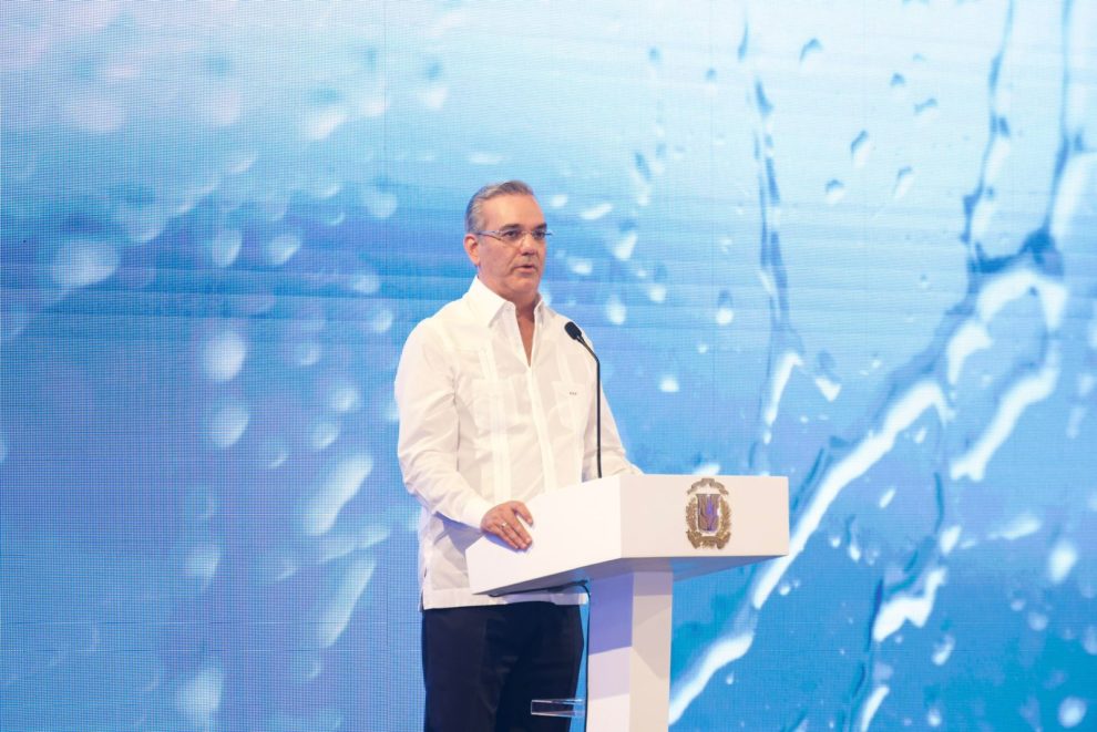Gobierno aumenta inversión para solucionar abastecimiento de agua en un 85% durante periodo 2020-23
