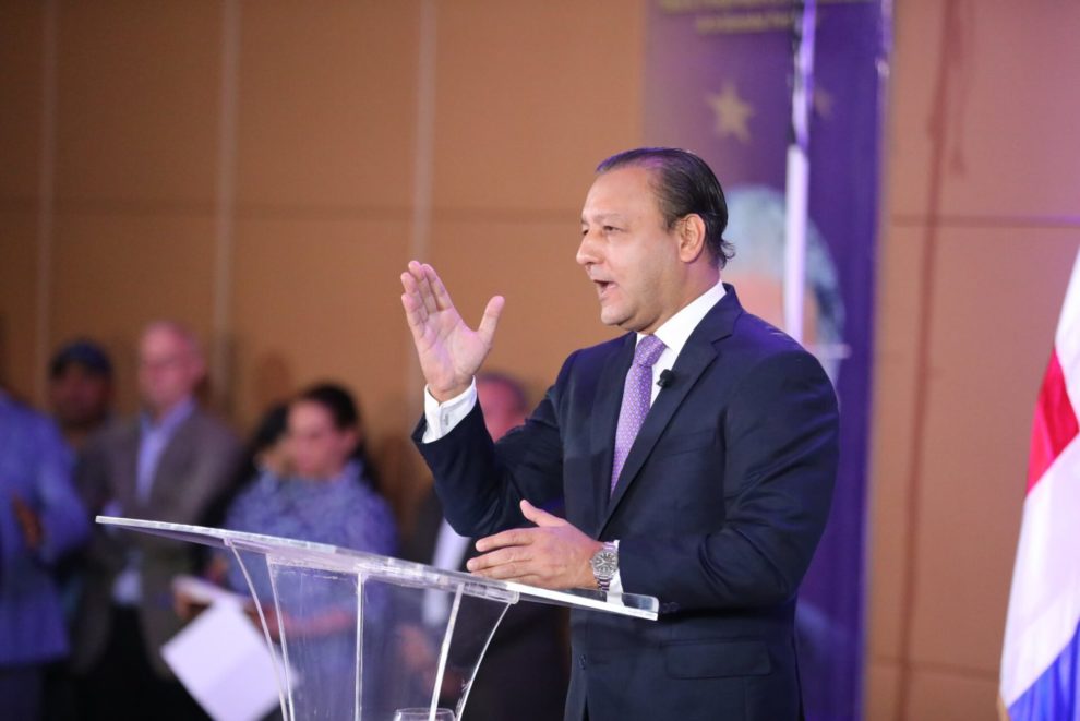 Abel Martínez pide a la JCE tomar control y medidas tendentes para que elecciones de mayo no se vean afectadas