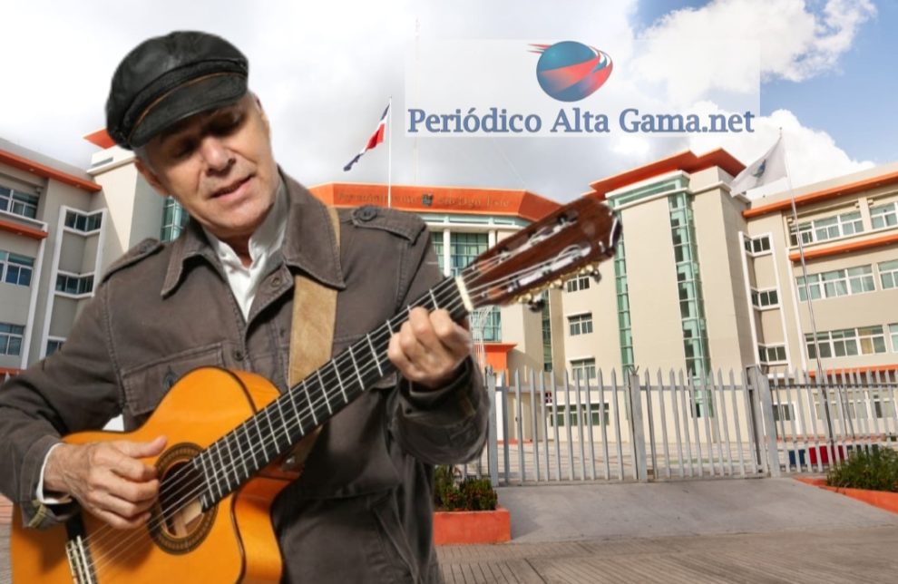 "Desvinculados por el alcalde Manuel Jiménez, "asustado" y con pocas esperanzas de cobrar su liquidación, parece que ese problema se lo dejará a Dìo Astacio.