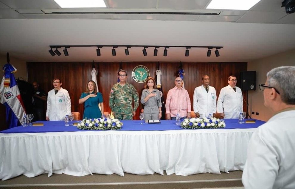 Raquel Peña inaugura nuevas áreas del Hospital Universitario Docente Central de las Fuerzas Armadas
