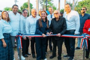 Alcaldía del DN y Fundación Bonanza inauguran el parque Belice en Los Jardines