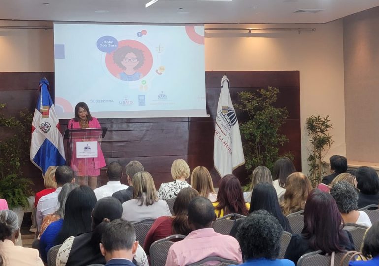 Ministerio de la Mujer lanza a “Sara” un chat bot para atender denuncias de víctimas de violencia