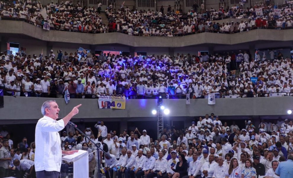 Abinader: En próximos 4 años habrá más transparencia, empleos, salud, seguridad y más obras