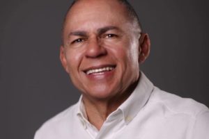 Renuncia de Fuerza del Pueblo el candidato a senador por Espaillat