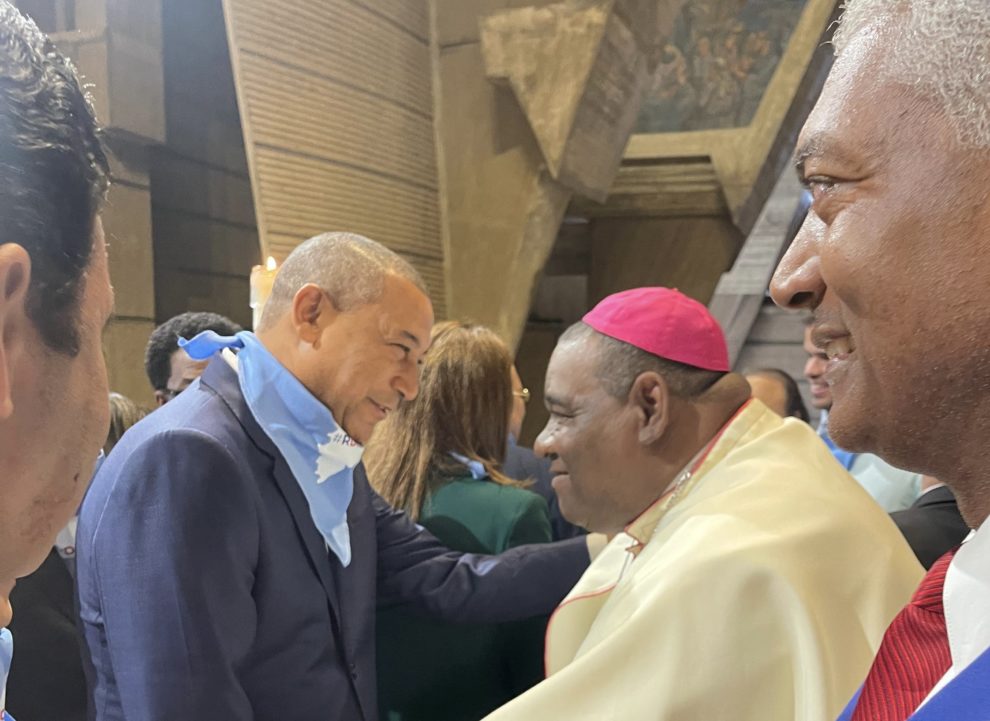 Iglesia Católica pide respaldar a Santiago Zorrilla, senador provida y promotor de los valores familiares