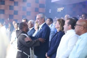 Luis Abinader: Vamos a utilizar con prudencia el poder que nos han otorgado