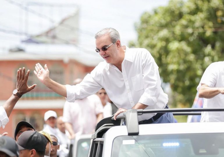 Abinader encabezará caravanas y concentraciones en 7 provincias este fin de semana
