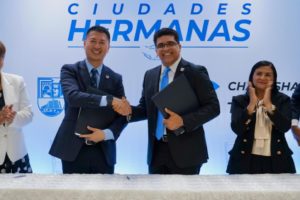 Autoridades de ciudad Changsha, en China y Alcaldía de SDE firman acuerdo de hermandad