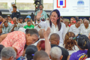 Faride Raful: Por primera vez un presidente trabaja para que familias del DN tengan títulos de propiedad