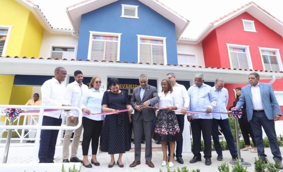 Inauguran dos Caipi en Villa Altagracia