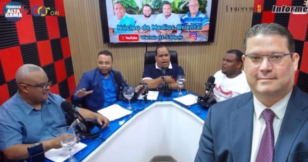 Miembros de núcleo de medios Oriental (NUDEMO) afirman que el director general de Aduanas, Eduardo Sanz Lovatón (Yayo), encabeza la lista de los mejores funcionarios que tiene el gobierno de República Dominicana.