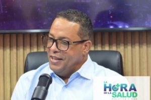 "Programa la hora de la salud política y más llega a canal INFORMETV renovado", afirma Evinson Lebron.