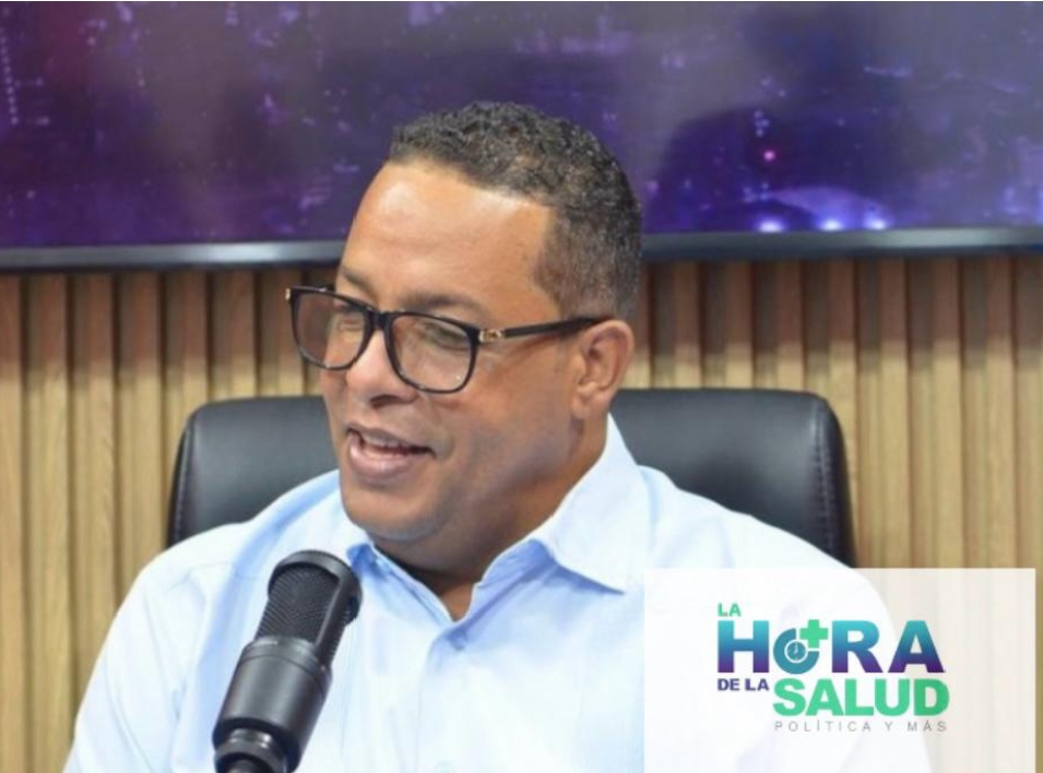 "Programa la hora de la salud política y más llega a canal INFORMETV renovado", afirma Evinson Lebron.