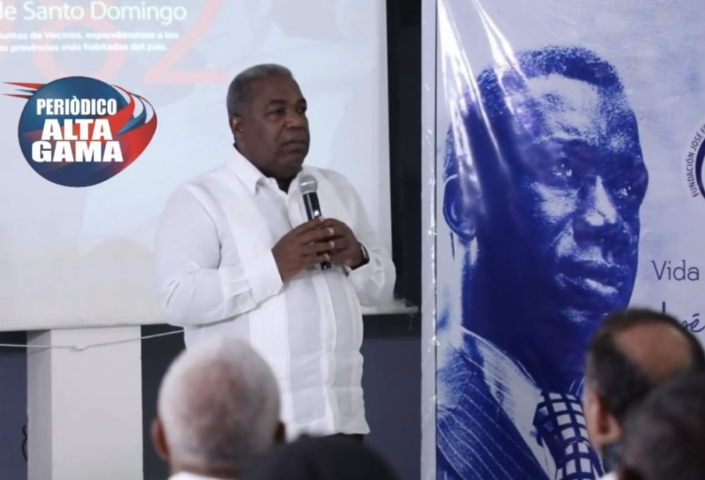 "Tony Peña continúa con ciclo de charlas sobre los aportes de José Francisco Peña Gómez, a la Democracia Dominicana."