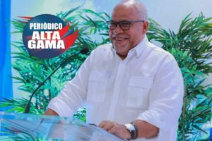 "Personaje Alta Gama de la semana, el economista Fabricio Gómez Mazara."