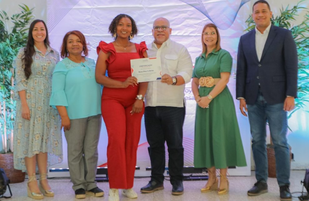 VIDEO: San Juan impulsa su futuro: PROMIPYME inyecta RD$60 millones para fortalecer a 279 emprendedores