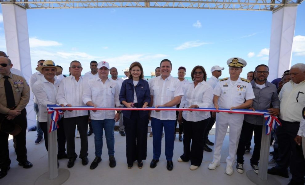 Inauguran muelle pesquero en Cabo Rojo, Pedernales