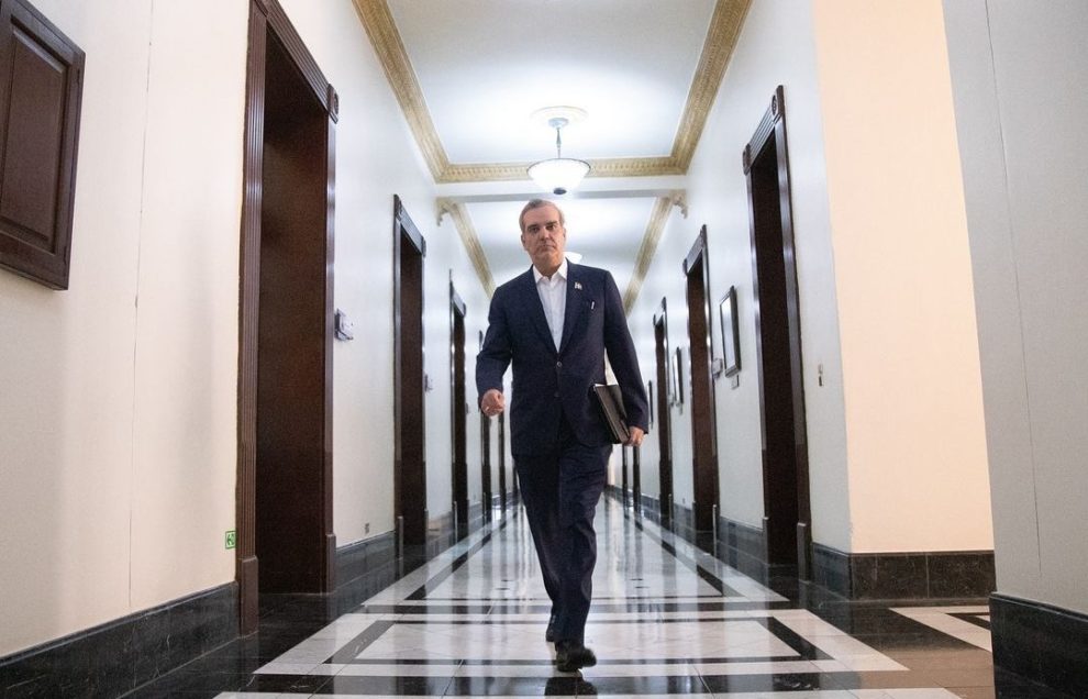 Abinader: “mañana me presentaré honrado por la confianza de los dominicanos”